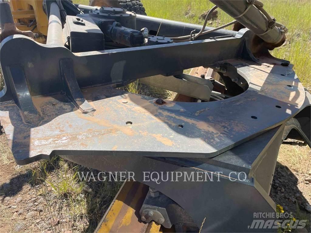 John Deere & CO. 772G AWD Грейдери