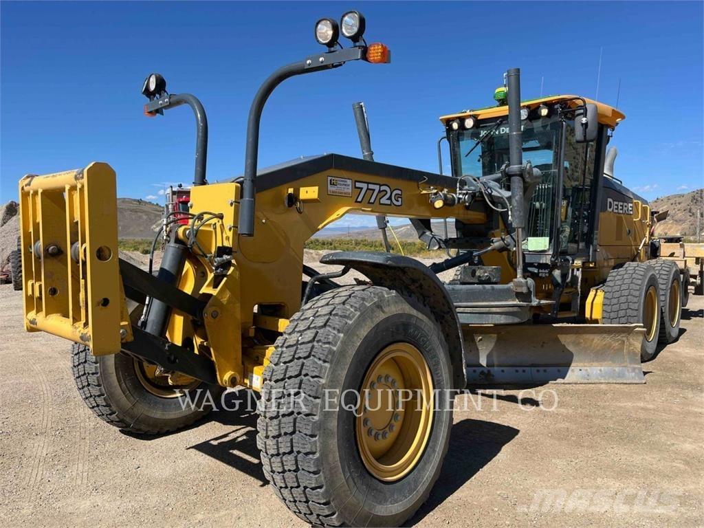 John Deere & CO. 772G AWD Грейдери