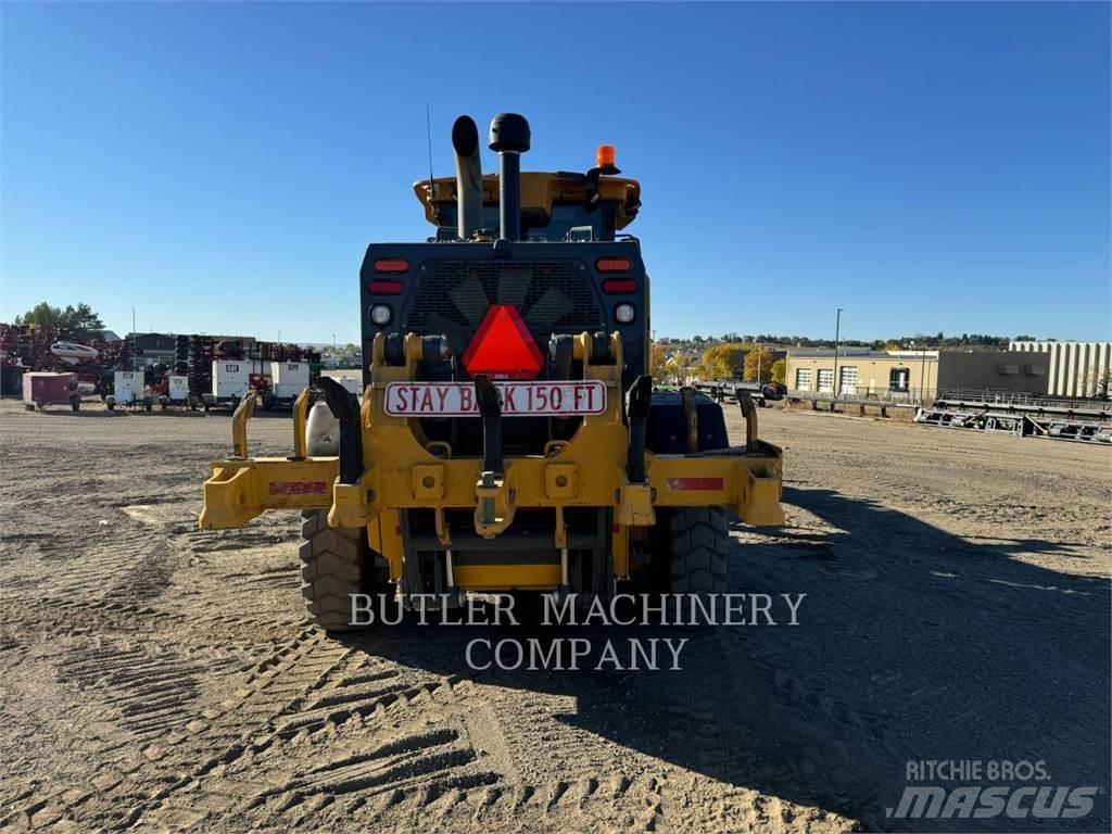 John Deere & CO. 772GP Грейдери
