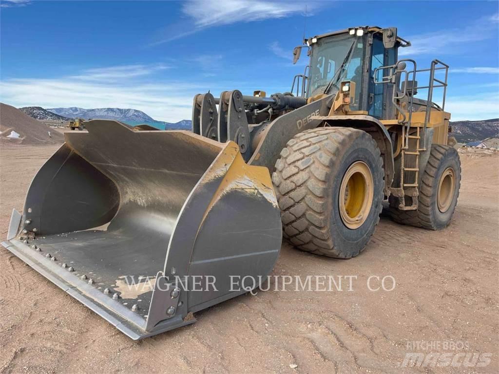 John Deere & CO. 844L Фронтальні навантажувачі