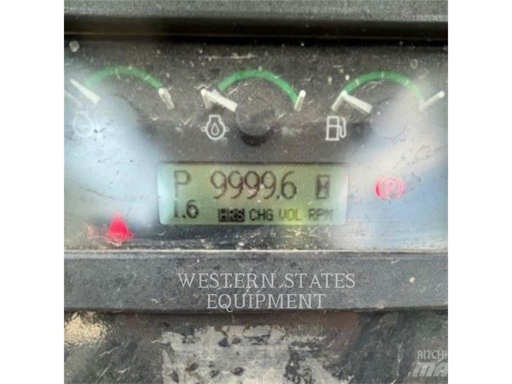 John Deere & CO. JD 650J Гусеничні бульдозери