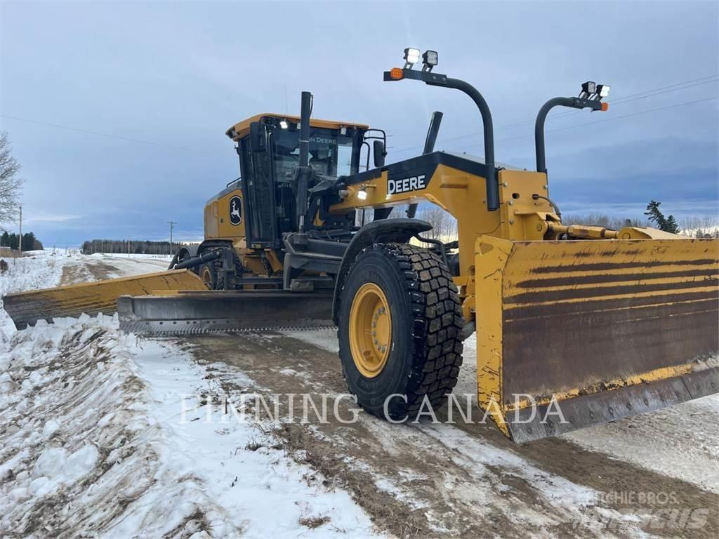 John Deere DER772GP Грейдери