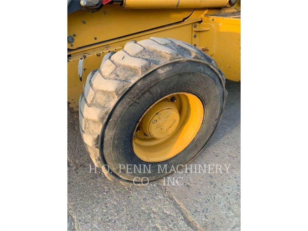 John Deere JD710D Екскаватори-навантажувачі