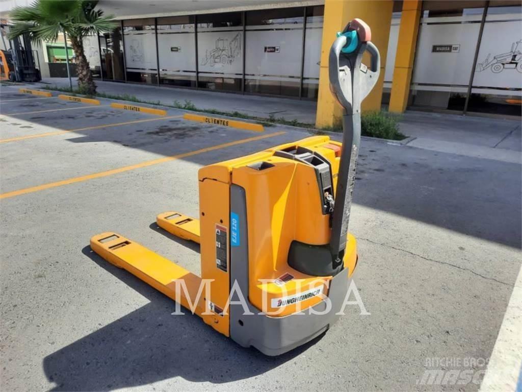 Jungheinrich EJE 120 Електронавантажувачі