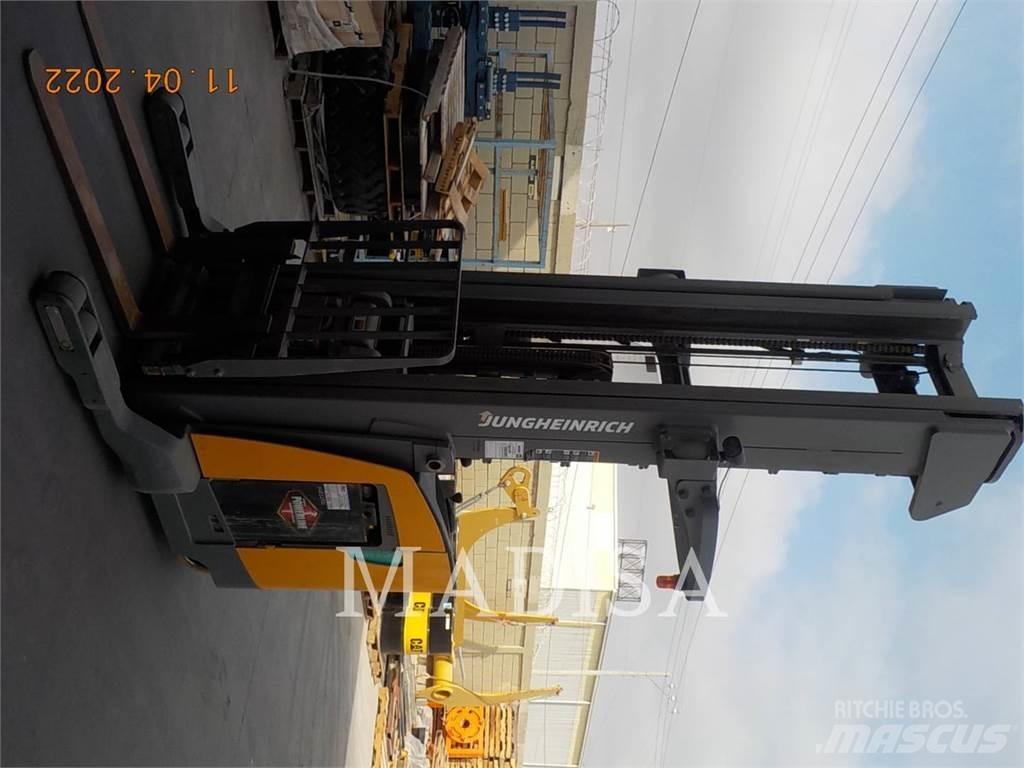 Jungheinrich ETR345 Електронавантажувачі