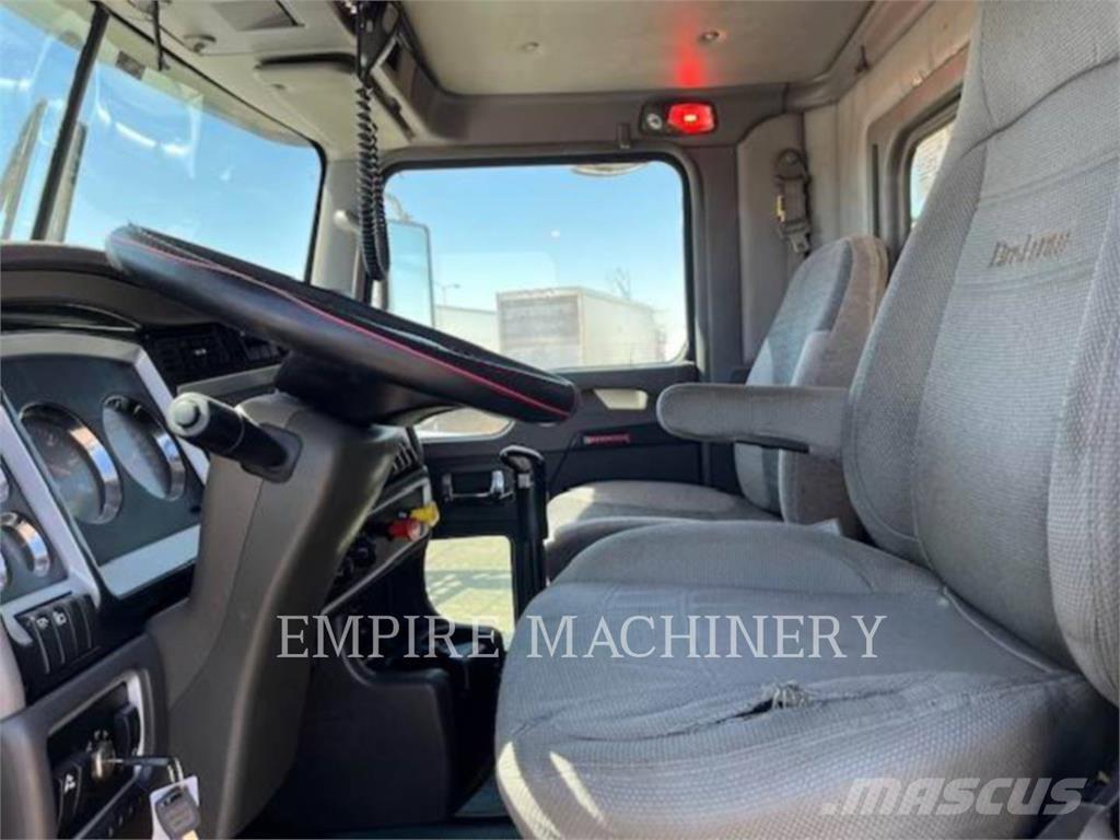 Kenworth (OBSOLETE) T800 Двигуни