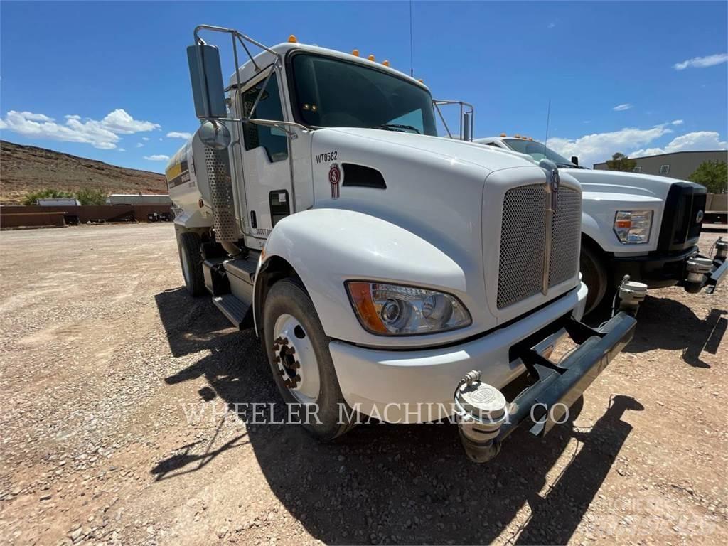 Kenworth WT2000 A Вантажівки-цистерни
