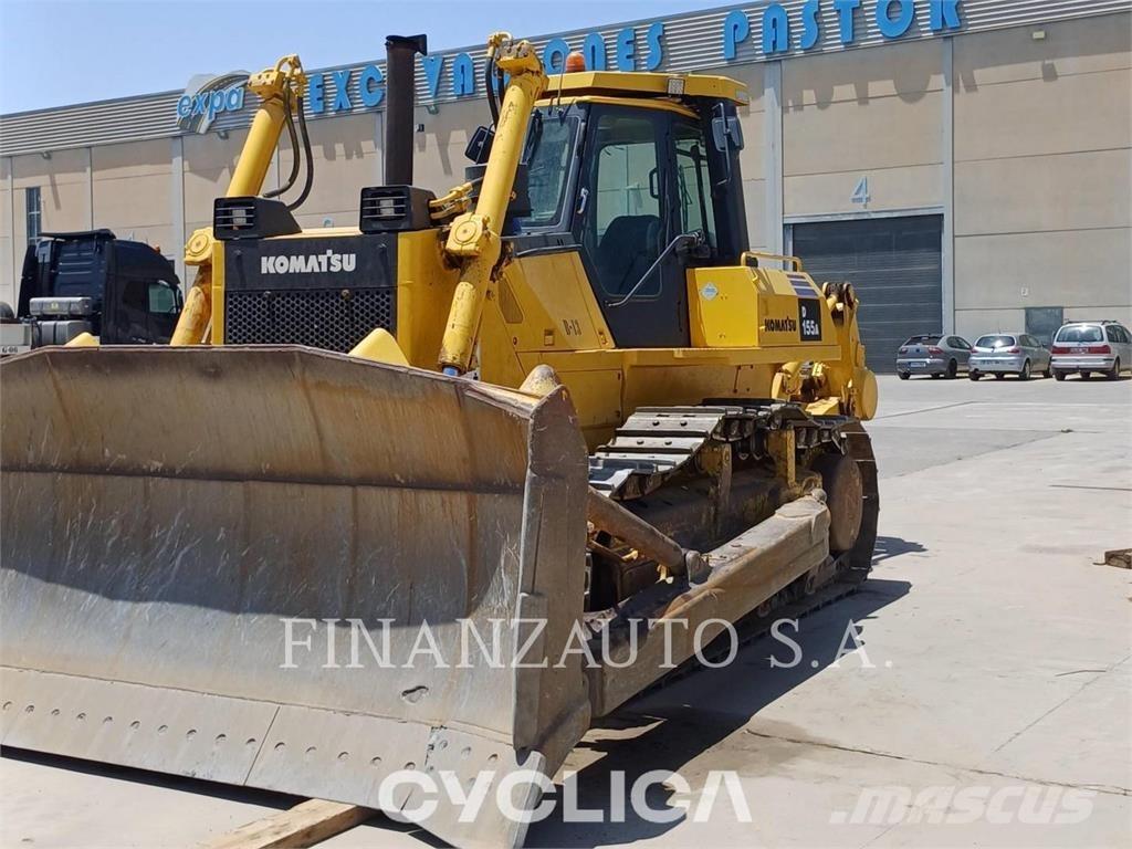 Komatsu D155 Гусеничні бульдозери