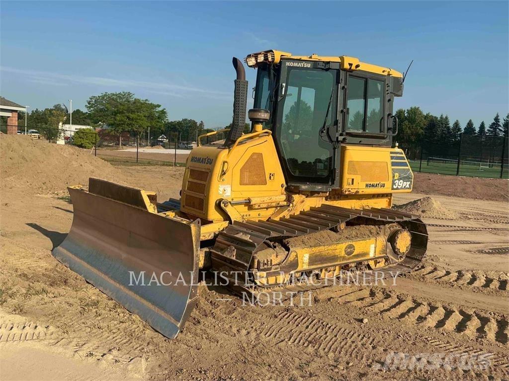 Komatsu D39PX-23 Гусеничні бульдозери