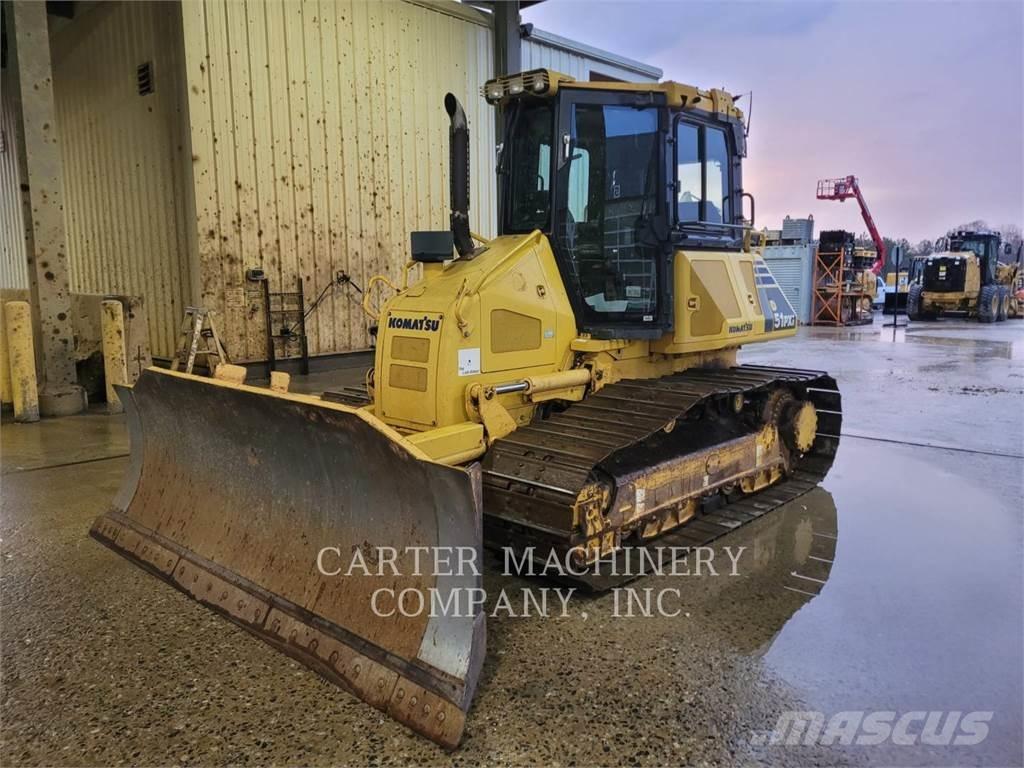 Komatsu D51 PXI Гусеничні бульдозери