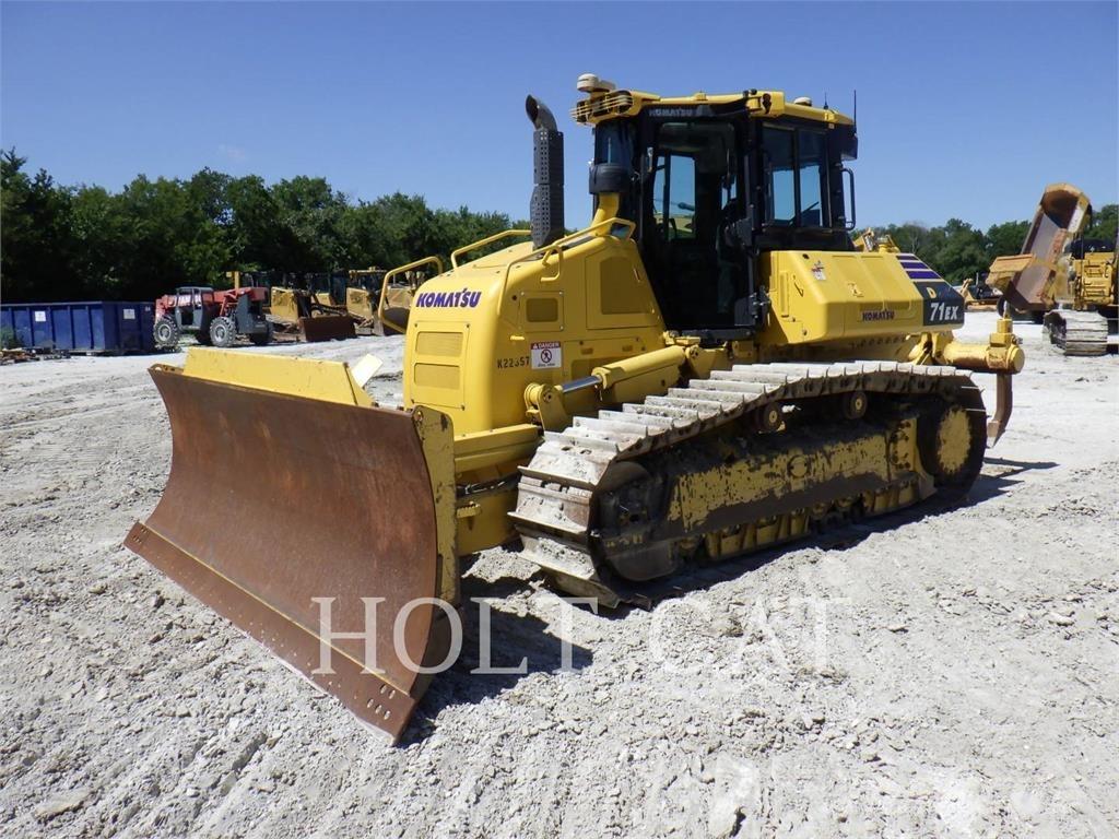 Komatsu D71EX-24 Гусеничні бульдозери