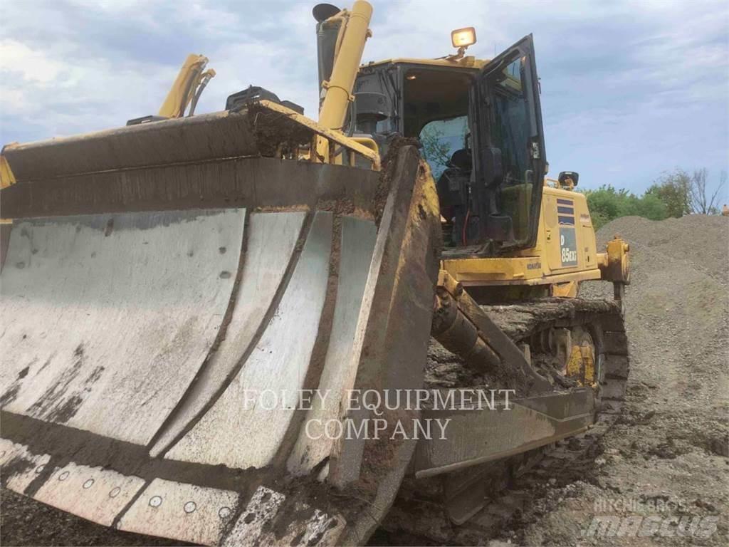 Komatsu D85EXI Гусеничні бульдозери