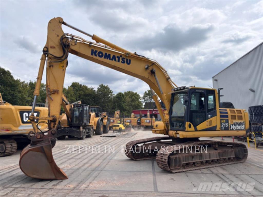 Komatsu HB215LC-2 Гусеничні екскаватори