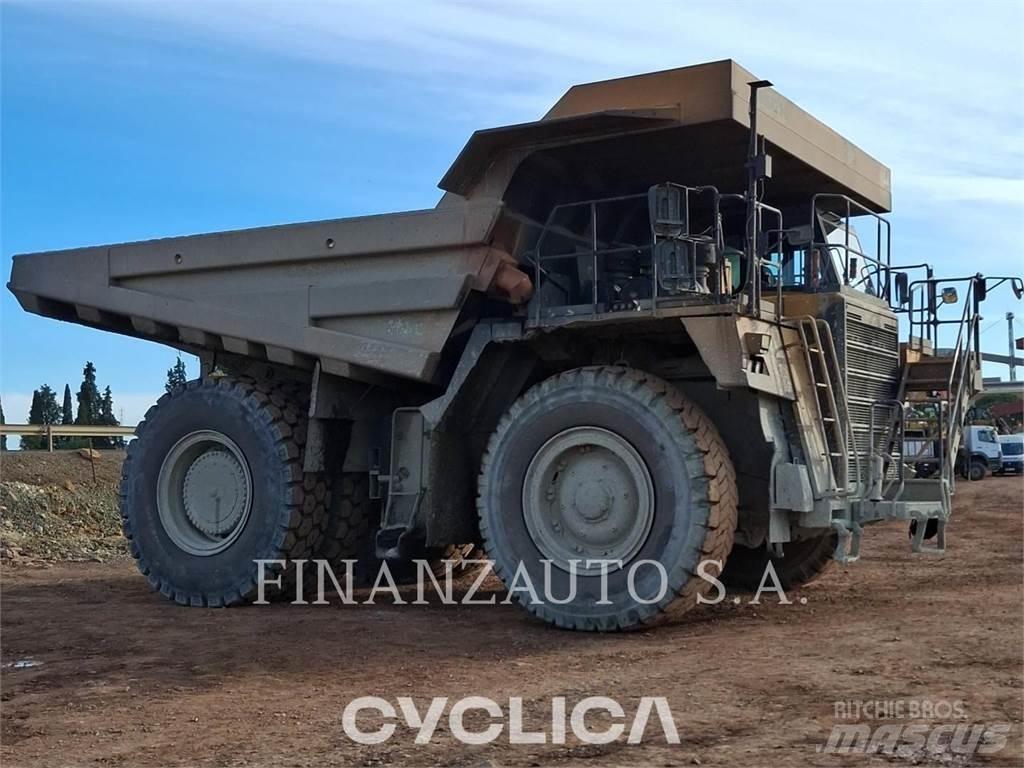 Komatsu HD785-7 Зчленовані самоскиди