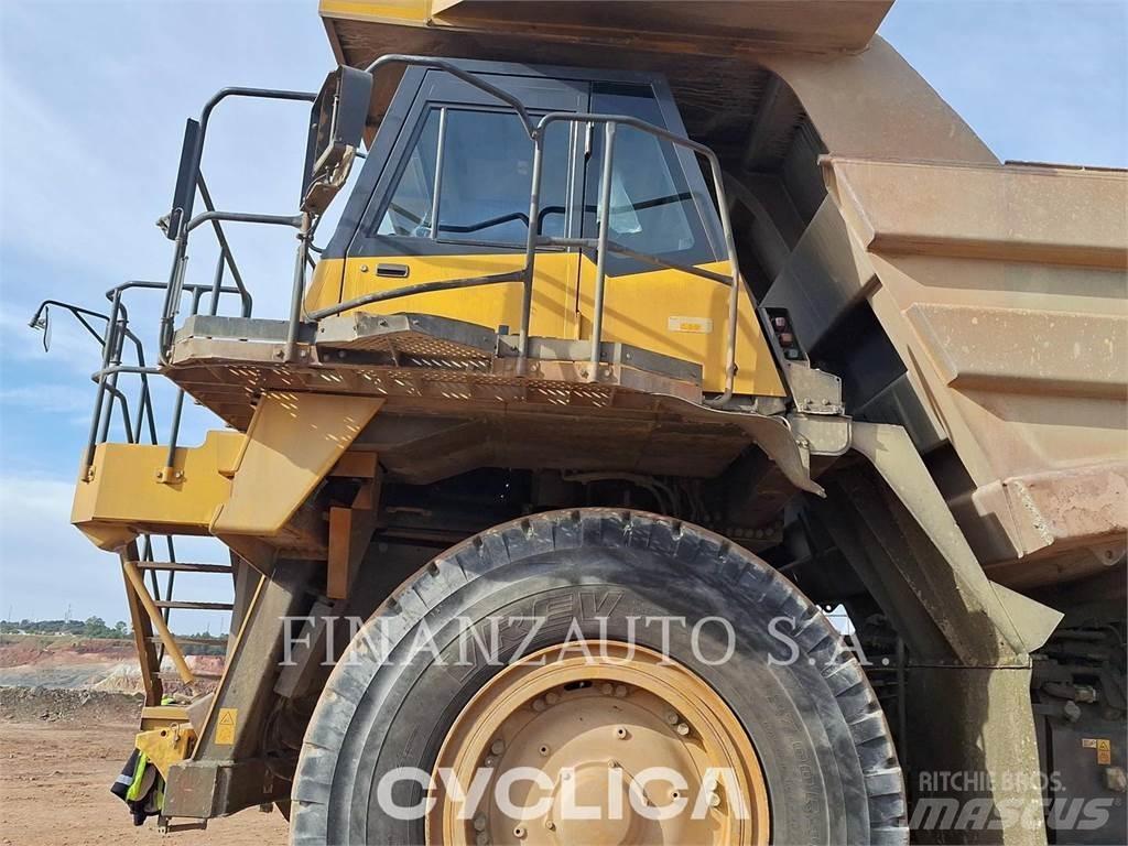 Komatsu HD785-7 Зчленовані самоскиди