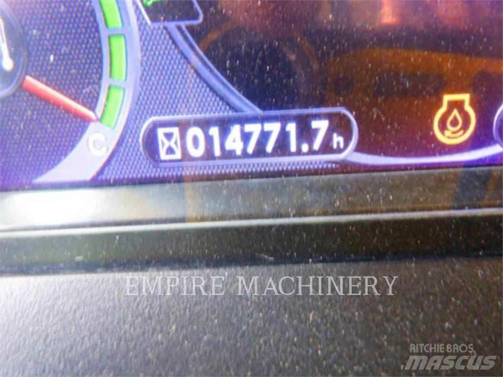 Komatsu HD785-8 Зчленовані самоскиди