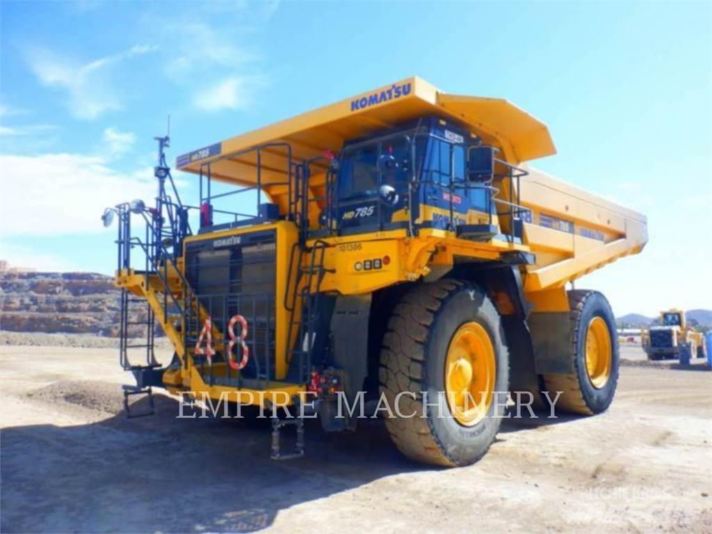 Komatsu HD785-8 Зчленовані самоскиди