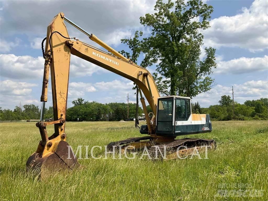 Komatsu PC220 Гусеничні екскаватори