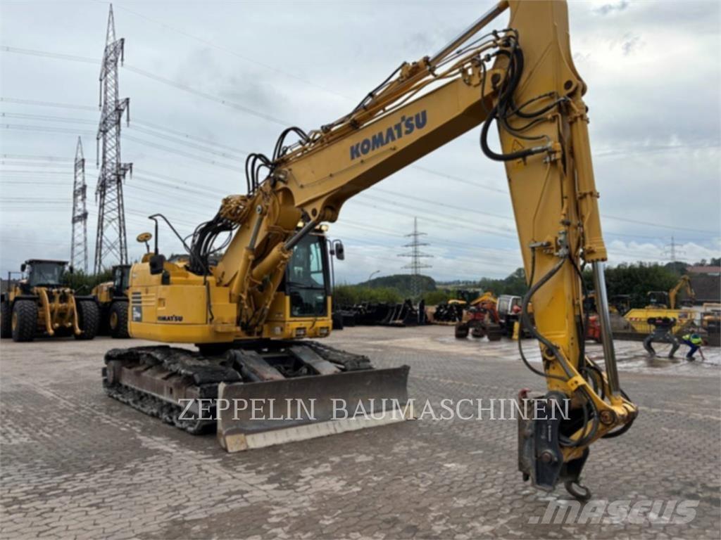 Komatsu PC228 Гусеничні екскаватори