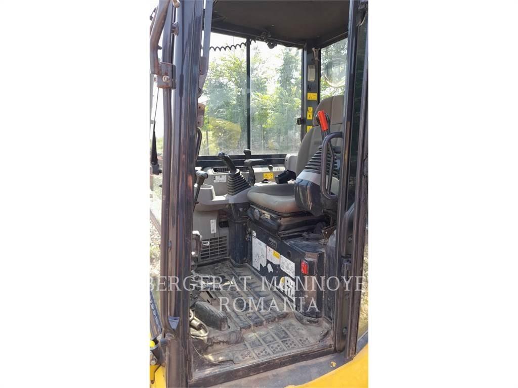 Komatsu PC45MR Міні-екскаватори < 7т