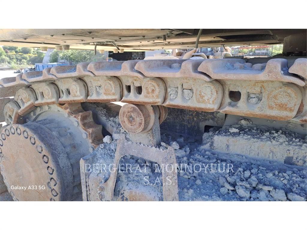 Komatsu PC700LC Гусеничні екскаватори