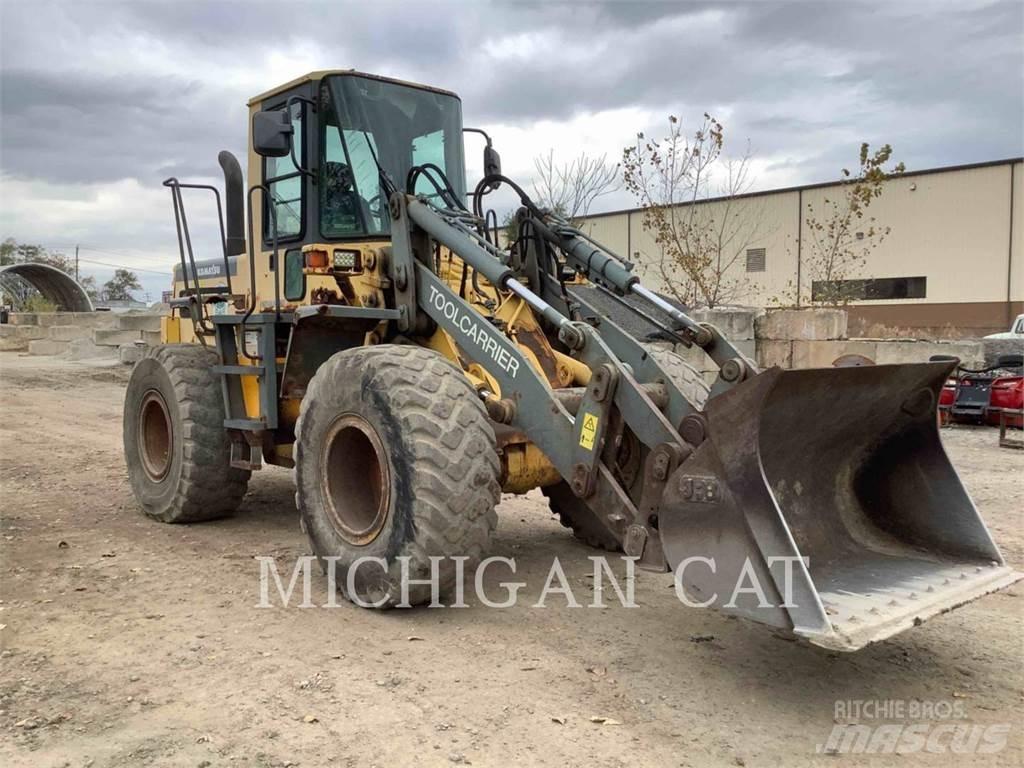 Komatsu WA250-3 Фронтальні навантажувачі