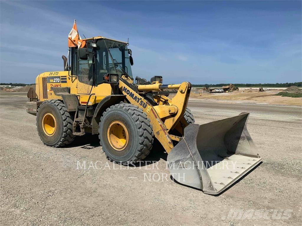 Komatsu WA270-7 Фронтальні навантажувачі