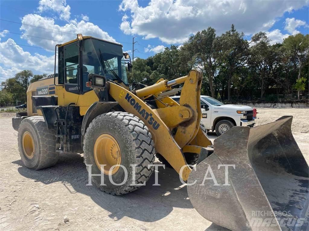 Komatsu WA320-8 Фронтальні навантажувачі
