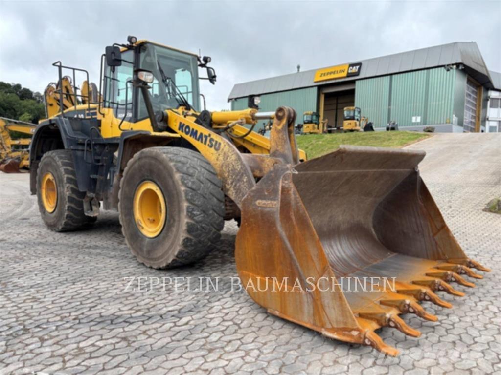 Komatsu WA470-7 Фронтальні навантажувачі
