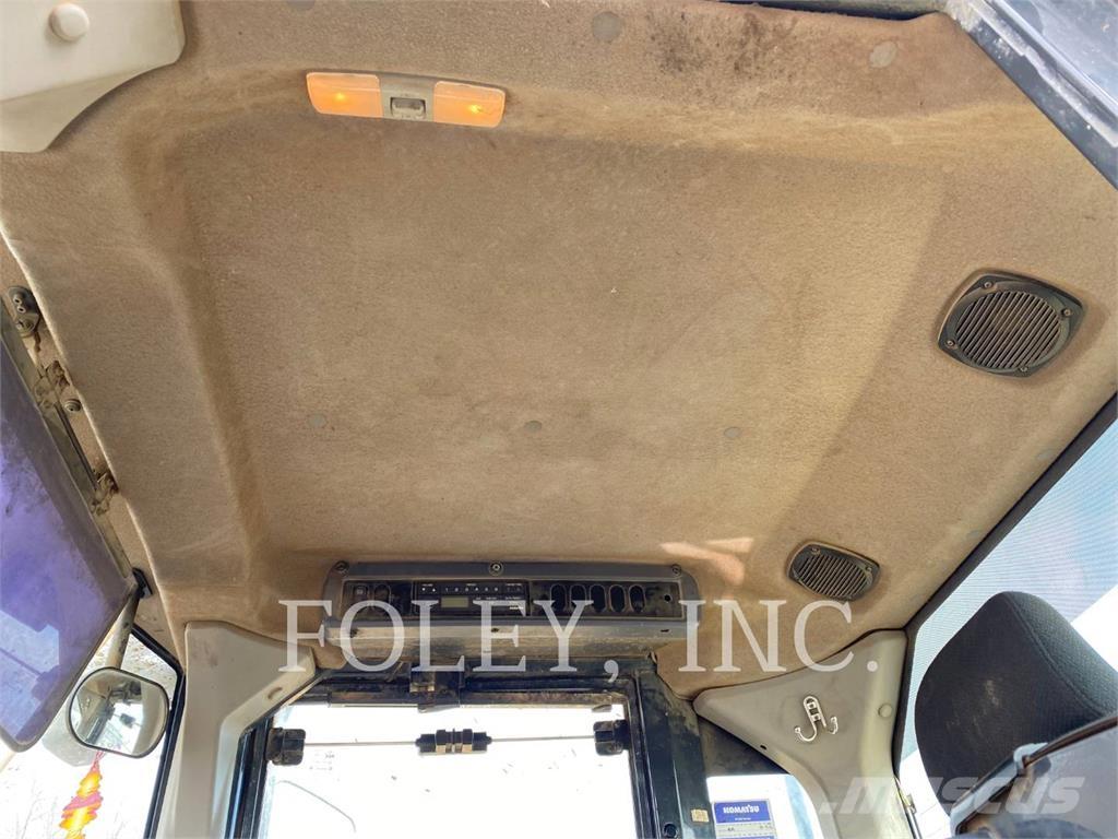 Komatsu WA470-8 Фронтальні навантажувачі