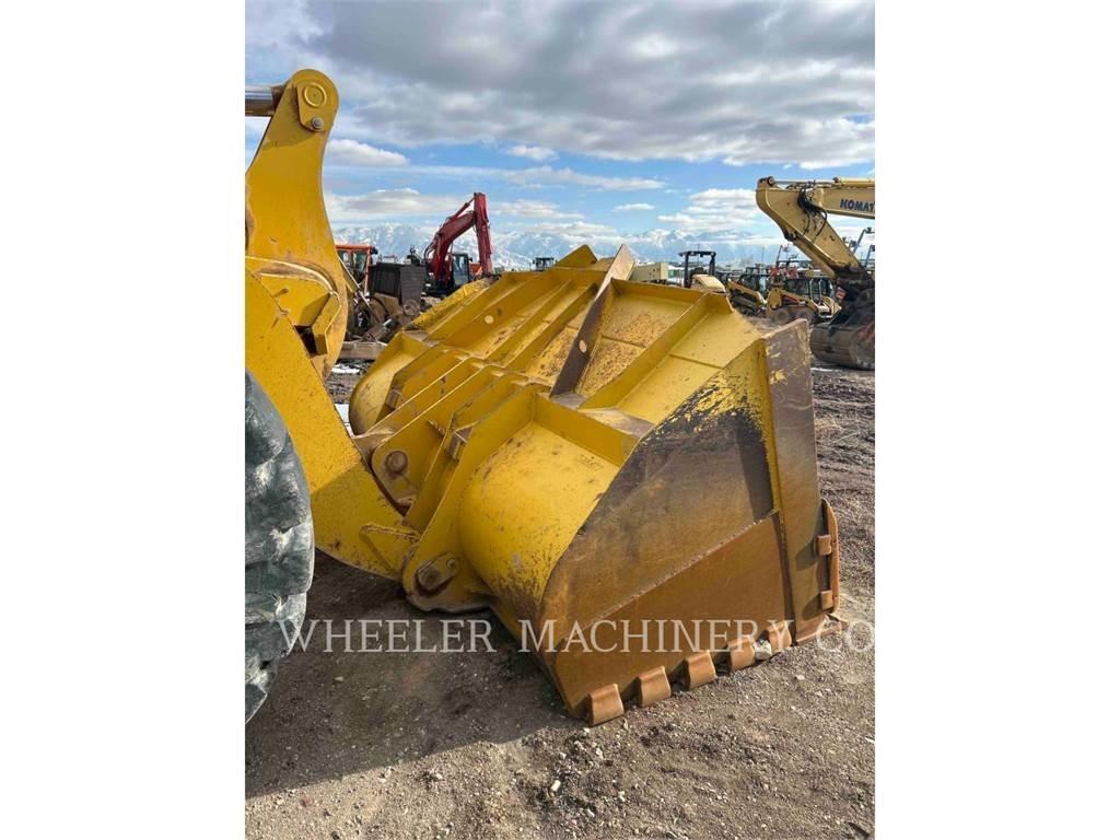 Komatsu WA500-8 Фронтальні навантажувачі