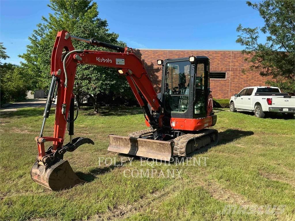 Kubota KX040-4 Гусеничні екскаватори