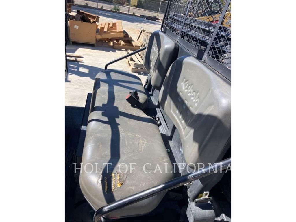 Kubota RTVX1140W Гольф-мобілі
