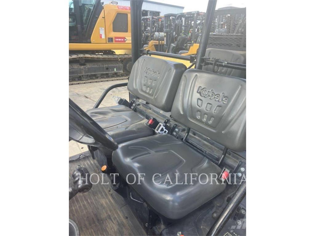 Kubota RTVX1140W Гольф-мобілі