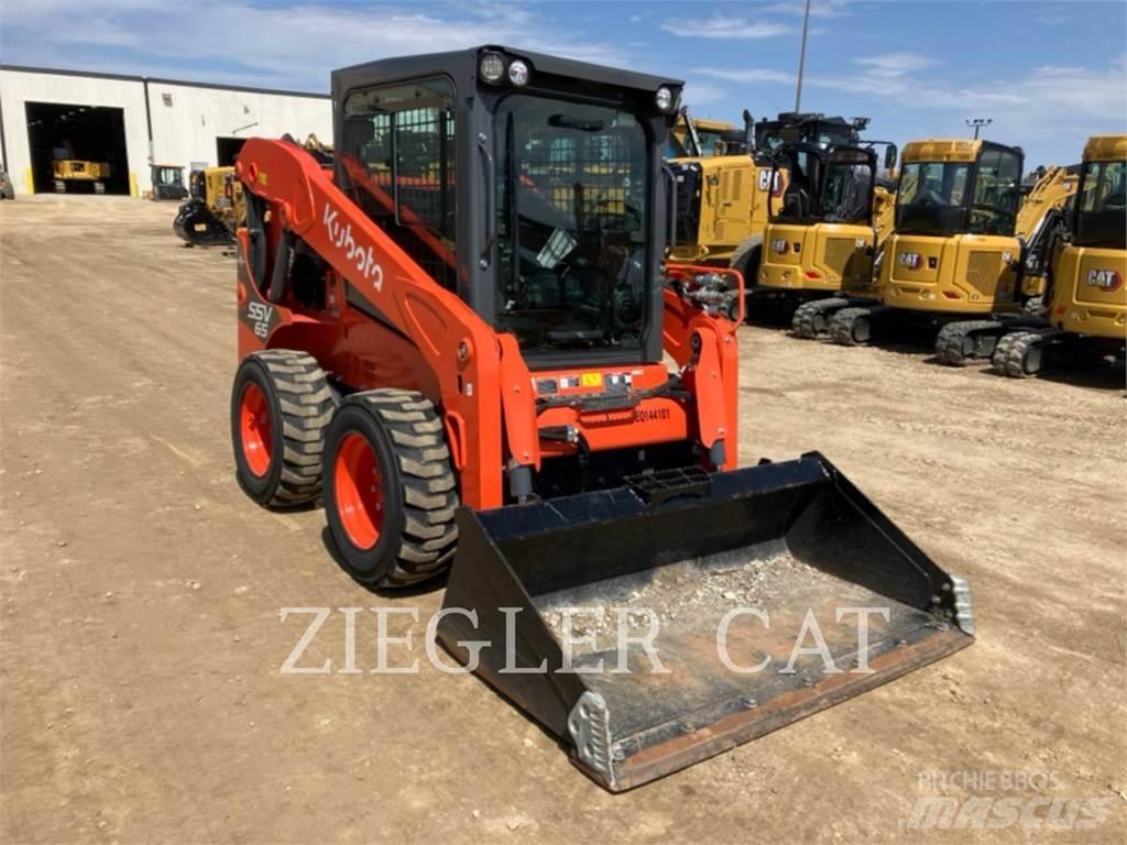 Kubota SSV65 Міні-навантажувачі