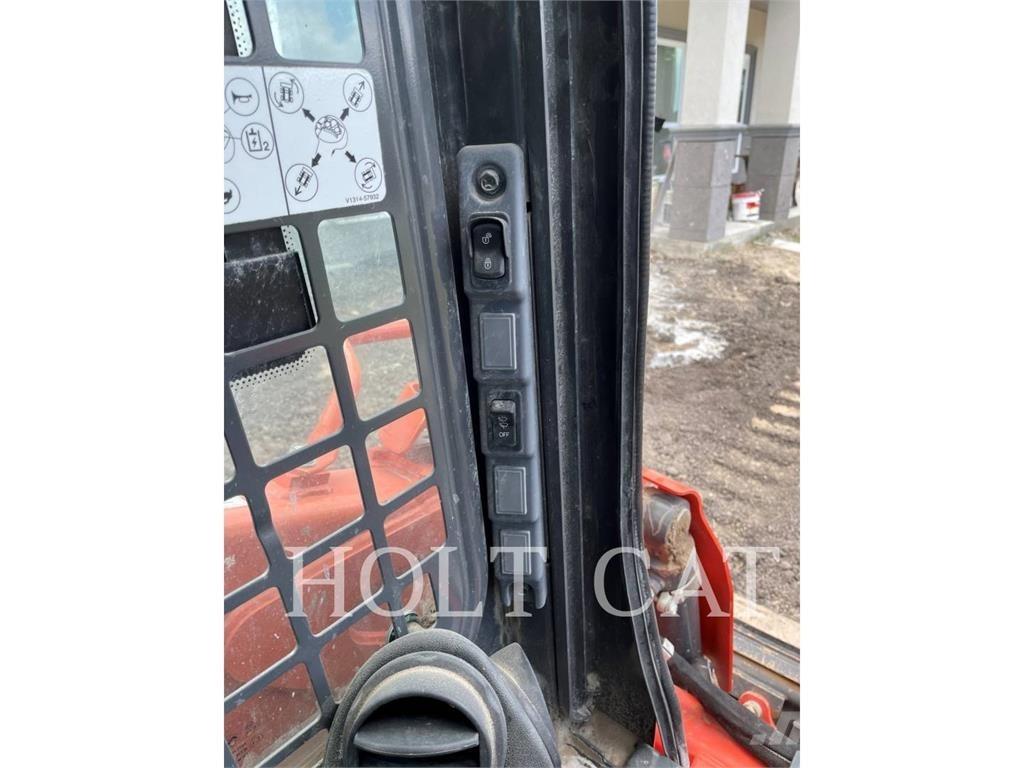 Kubota SSV75 Міні-навантажувачі