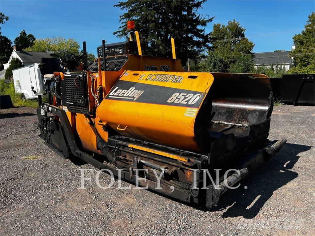 LeeBoy 8520 Асфальтовкладачі