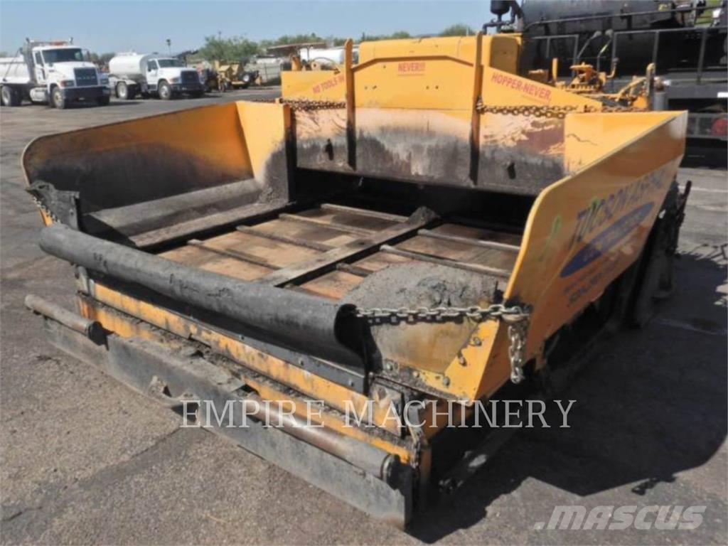 LeeBoy L8500T Асфальтовкладачі