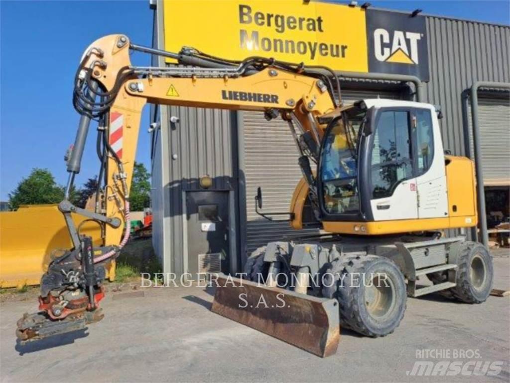 Liebherr A913 Колісні екскаватори