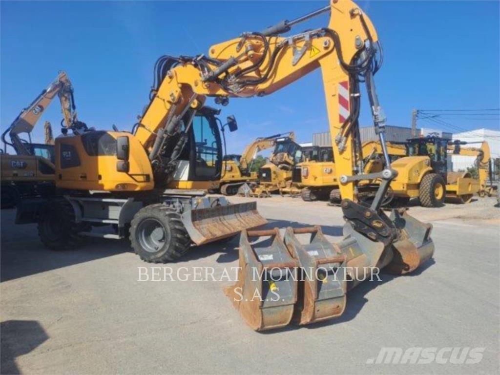 Liebherr A913 Колісні екскаватори