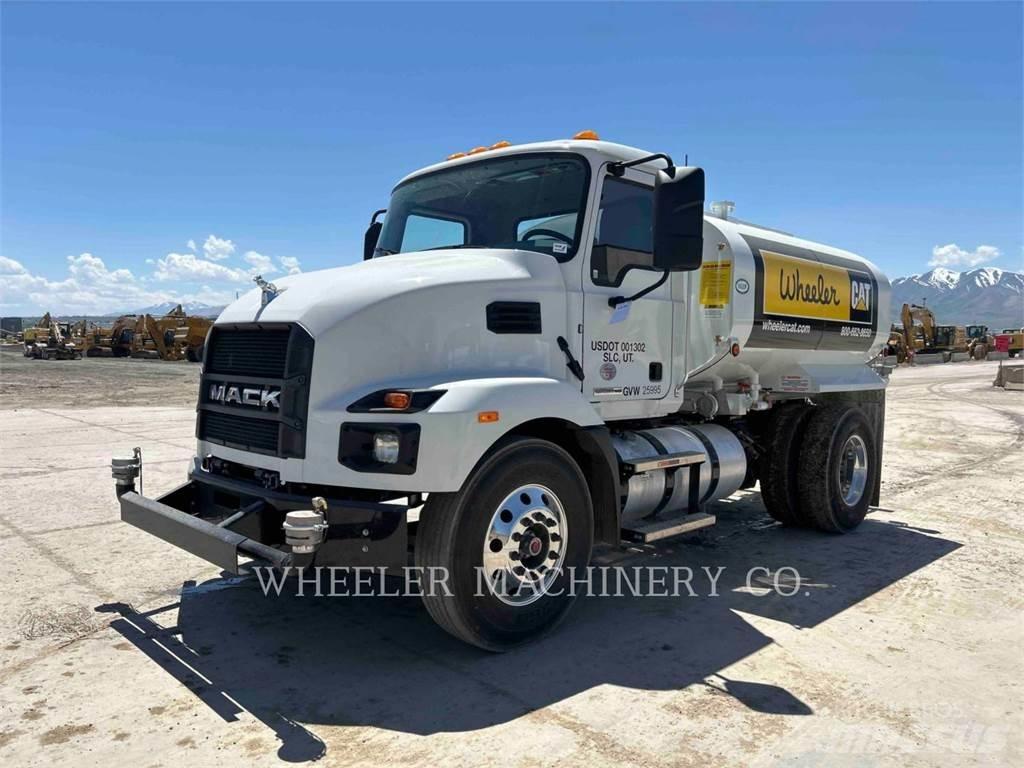 Mack WT2000 A Вантажівки-цистерни