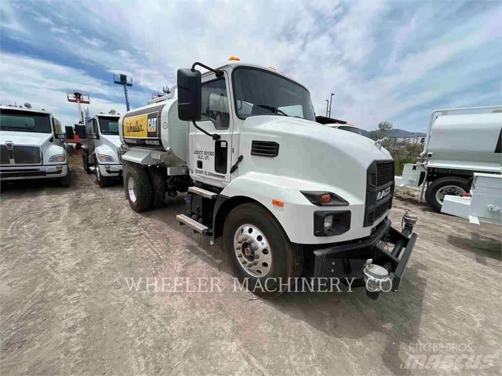 Mack WT2000 A Вантажівки-цистерни