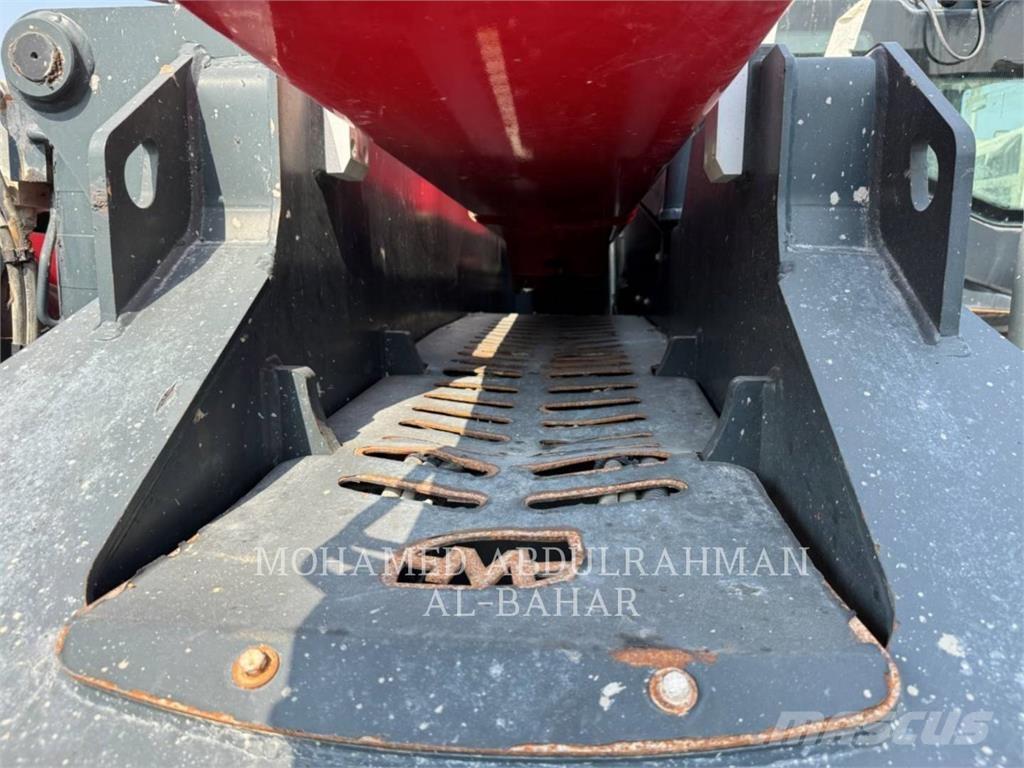 Magni TH45.19P Телескопічні навантажувачі