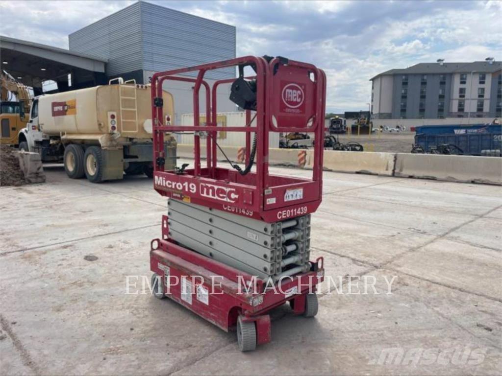 MEC MICRO 19 Колінчаті підйомники