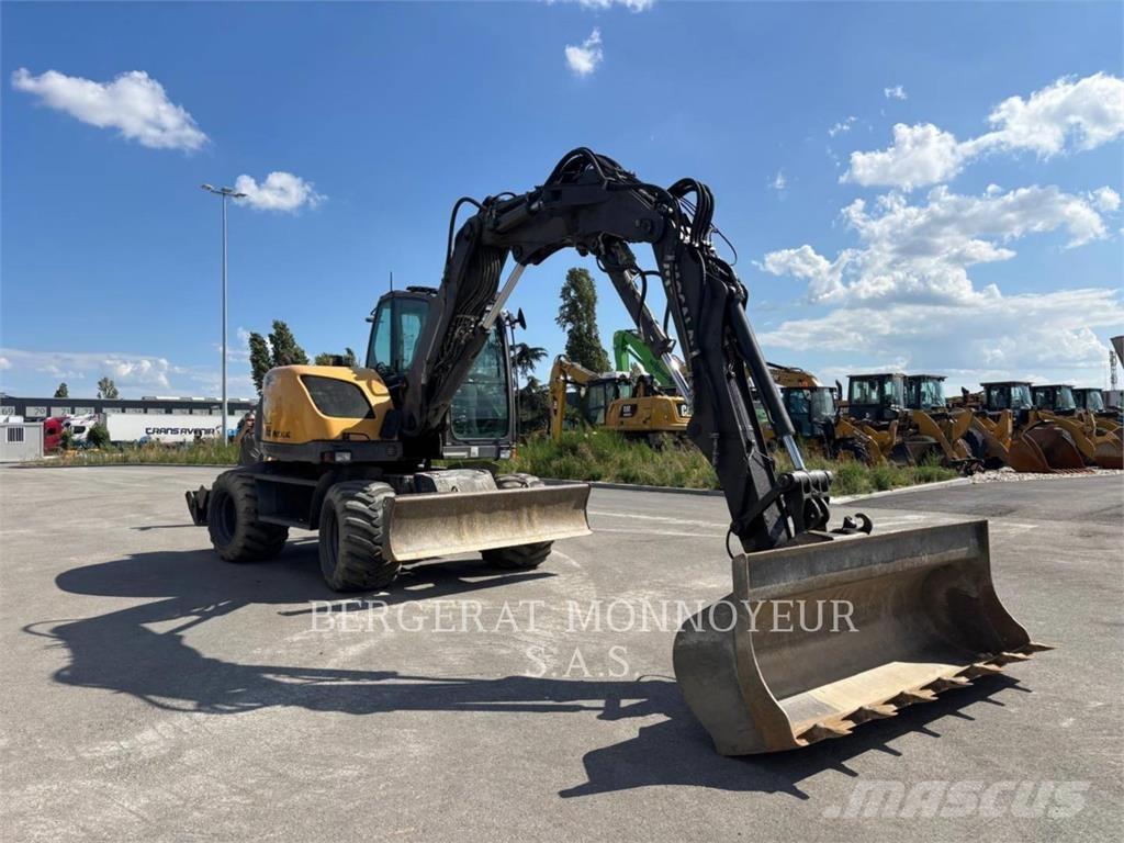 Mecalac 714MW Колісні екскаватори