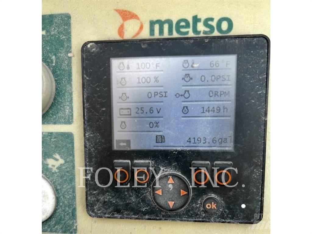 Metso ST2.8 Мобільні грохоти