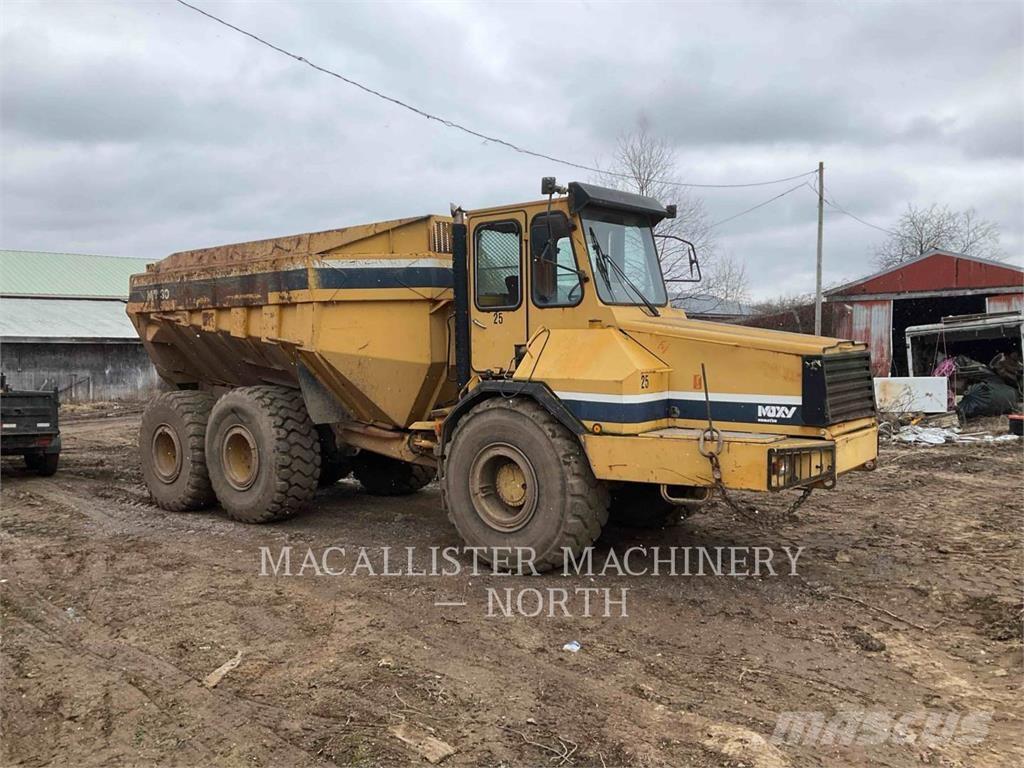 Moxy MT30 Зчленовані самоскиди