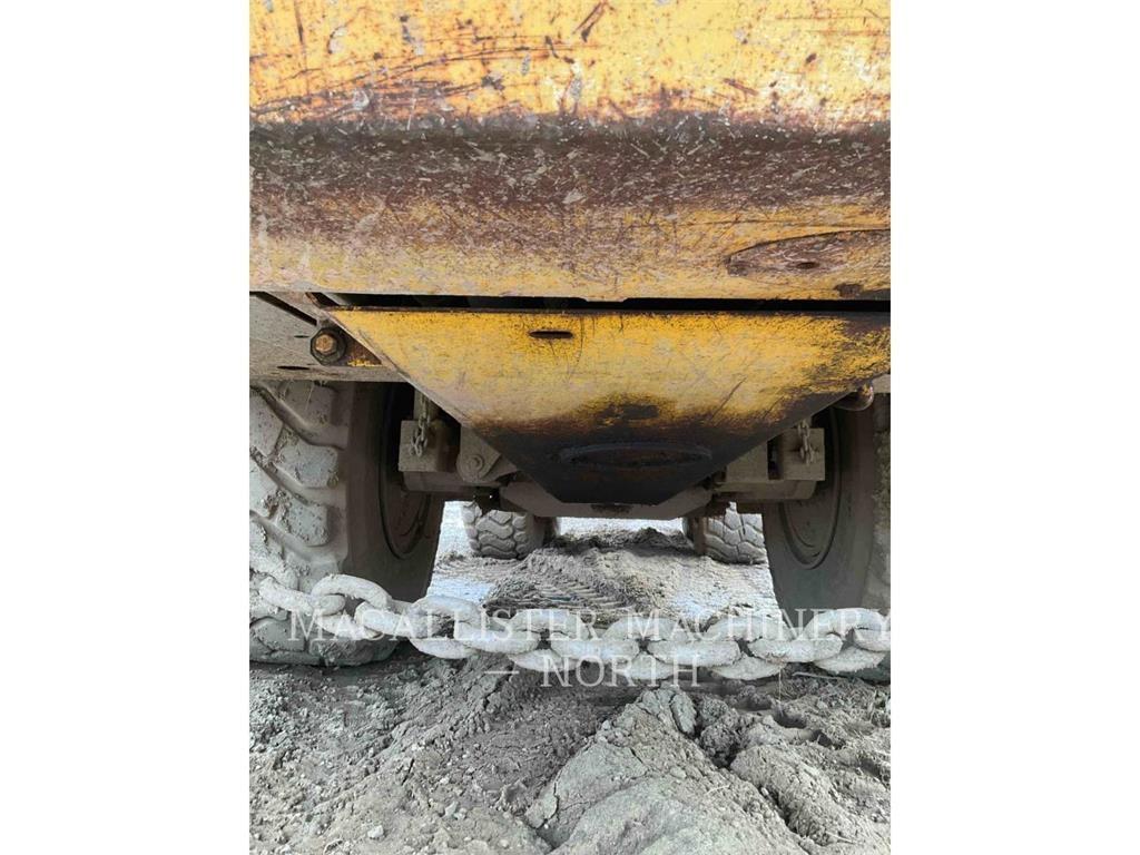 Moxy MT30 Зчленовані самоскиди