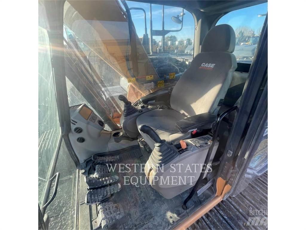 New Holland CX250D Гусеничні екскаватори