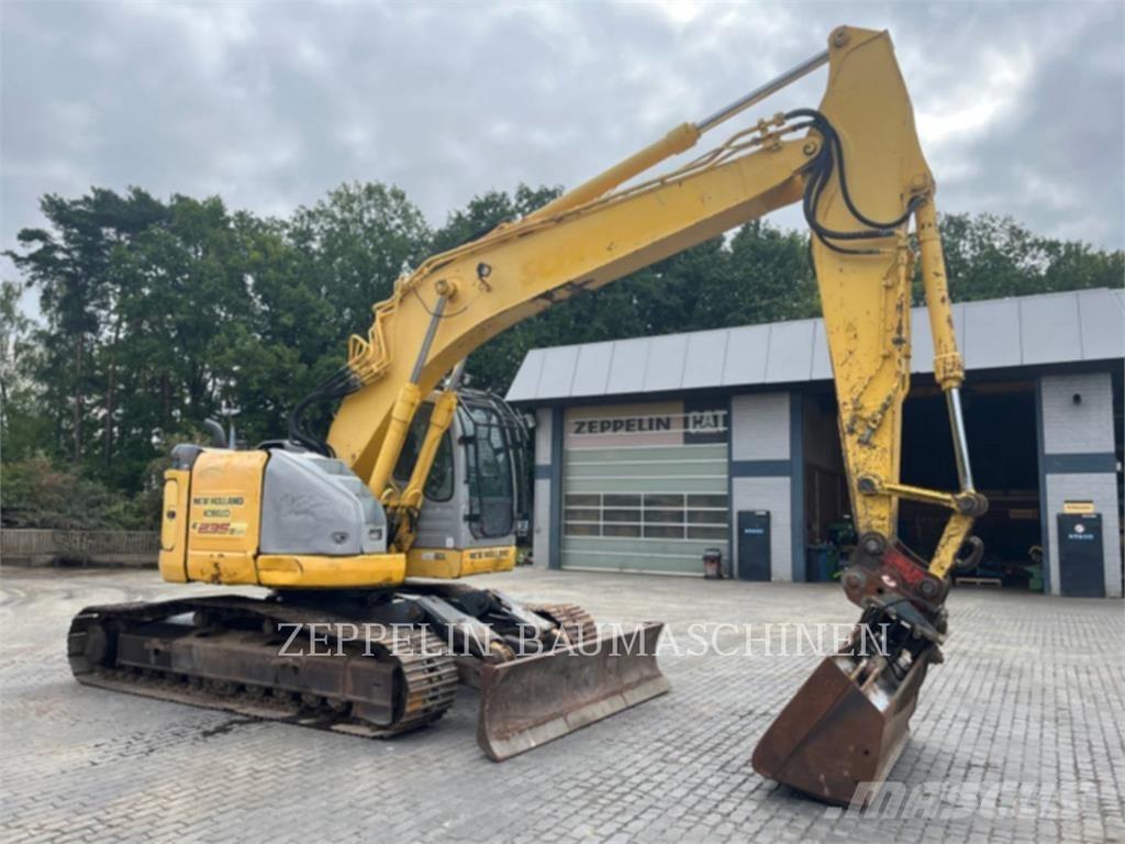 New Holland E235 Гусеничні екскаватори